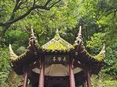 -杭州黄龙洞