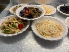 -金杨拉面王小吃面馆·牛三宝面·红烧牛肉粉