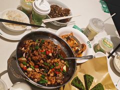 -绿草地·湘菜(7mall店)