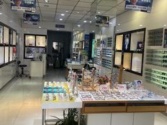 -爱视眼镜(贵州路店)