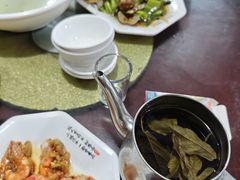 -岛中岛·海鲜大排档·万宁老字号(东澳店)