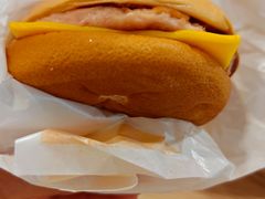 -麦当劳(轻轨曹杨路店)