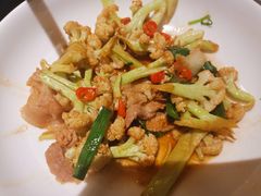 -关东小磨东北菜(漕河泾印象城店)