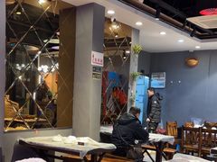 -老街烧烤大排档·地道湖北菜·龙虾馆(汉口火车站店)