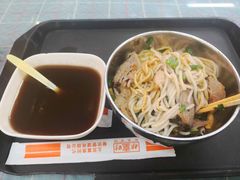 -红鼻子桂林米粉(金唐新光界店)