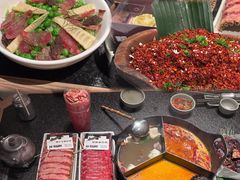 -三出山火锅(南京万象天地店)