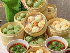 -李与白包子铺(桐梓林店)