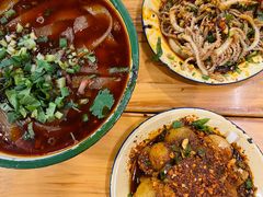 -拈签一笑黄牛肉辣卤串串