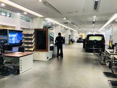 -浙江星杭奔驰4S店(海创园店)