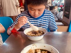 -陈小五小吃部