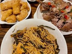 开洋葱油拌面-建国328小馆