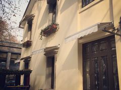 -也枫·小黄楼(南山路旗舰店)