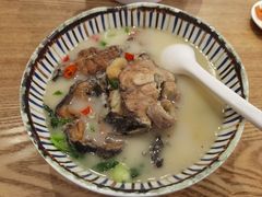 -鲜越鲜鱼粉(财富购物中心店)