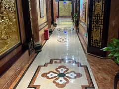 -皇宫大酒店