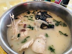 -雪野鱼头大王邢府公老店(雪野湖店)