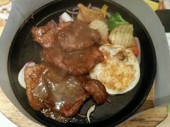 -伯顿西餐厅(厚街香榭丽店)