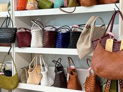 -JuneShop小众设计师品牌集合店