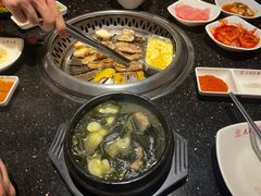 -木槿花韩式炭烤·熟成肉工坊(孙文东路店)