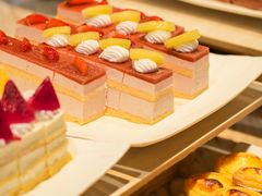 -筠咖啡西餐厅(上海国展宝龙丽筠酒店)