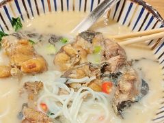 -鲜越鲜鱼粉(财富购物中心店)