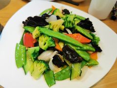 -朵朵开素食餐厅(后宰门街店)