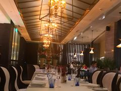 -卡佩罗意大利餐厅及酒吧Al Cappello Trattoria