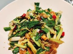 -黄泥岗·地道湖北菜(奥特莱斯店)