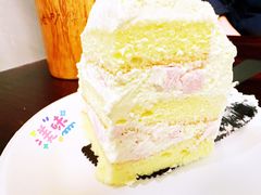 -花花卷卷·鲜食蛋糕(静安久光百货店)