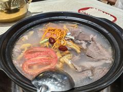 -九寨沟特色牦牛肉汤锅
