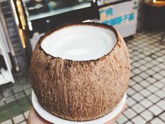 -椰爺爺·椰子冻砵仔糕