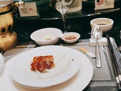-半岛翡丽海鲜自助餐厅(观风亭店)