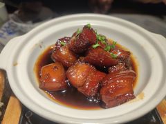 大锅红烧肉-小菜园新徽菜(苏州繁花中心店)