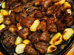 鸡心-老东镇啤酒屋海鲜加工·蒸汽海鲜·海鲜烧烤(台东店)