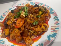 天水麻辣烫-阿里疆Alijiang·丝路美食·异域风情·清真(长楹天街店)