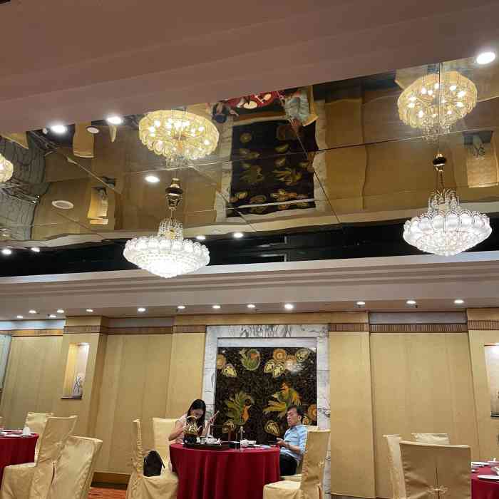 中国大酒店四季厅(流花路店)-"中国大酒店四季厅,有优惠券过来吃.