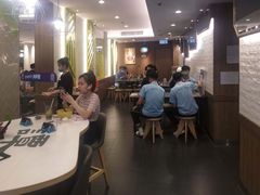 -谭仔云南米线(粉岭车站路店)