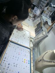 -AI艾耳·专业手工耳洞·穿孔美学馆