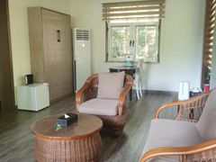-上海怡沁园度假酒店