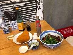 -沪西老弄堂面馆(定西路店)