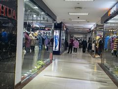 -百荣世贸商城
