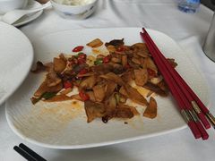 -品朵颐·精致湖北菜(会展店)