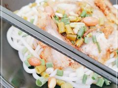 -丫丫桂林米粉(学府店)
