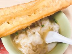-张阿三馄饨店