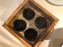 黑松露汤包-民国红公馆·秦淮八艳(夫子庙店)