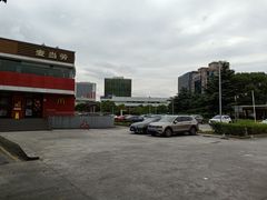 -麦当劳(外高桥DT店)