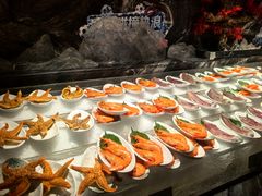 -雍容荟帝王蟹活龙虾展台自助(IFS黑金店)