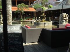 -Bamboo Bar & Grill Restaurant