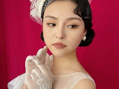 -群丽化妆摄影美甲纹绣培训学校