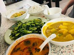 -家利美食店