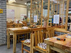 大堂-余丞记川渝面馆(云峰店)